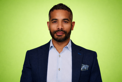 سايمون بيترز، محلل العملات الرقمية في إيتورو